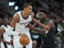 Spurs in Timberwolves na okopih: peta tekma v San Antoniu