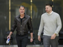 Menedžer LA Lakersov nima dvomov: Jasno je, da želimo ekipo graditi okoli Luke #video