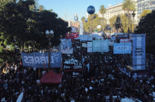V Argentini množični protesti proti krčenju sredstev za javne univerze