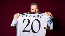 Oliver Bierhoff: „Die Welt wundert sich über uns Deutsche“
