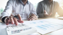 Assicurazioni, firmato il nuovo contratto: aumento da 280 euro al mese e 1000 euro una tantum