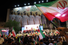 Fußball-WM 2026: Irans Auswahl in Teheran wie Kriegshelden verabschiedet