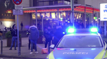 Main-Taunus-Kreis: Person mit waffenähnlichem Gegenstand in Einkaufszentrum