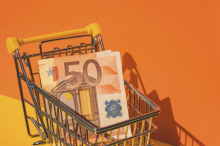 Miese Stimmung: Ausgaben steigen weiter: Mit den Finanzen der Österreicher geht es bergab