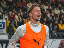 V Avstriji padel rekord, Angleži segli globoko v žep za najstnika