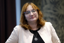 Drenik Bavdek o dostojnem pokopu umrlih: Politika ima zgodovinsko priložnost, da to vprašanje uredi