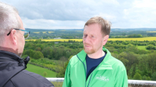 Freizeitpark: Kretschmer in luftiger Höhe: Neuer Skywalk im Sonnenlandpark