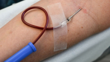 Gesundheit: Sorge um Blutkonserven im Sommer - junge Spender willkommen