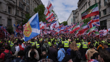 43 Festnahmen: Zehntausende bei Demonstration von rechtsextremem Aktivisten in London