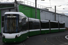Ledersitze und Handy-Ladestation: Ende Mai soll die erste neue „Flexity“-Bim durch Graz fahren