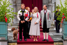 Kronprinzessin Mette-Marit zeigte sich mit Sauerstoffgerät