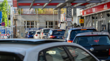 Polizei-Einsatz: Kurz vor 12 Uhr an der Tankstelle: Streit artet aus
