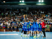 Slovenci po hudi bitki s Črno goro še na 12. svetovno prvenstvo
