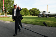 Trump svari Iran, da se mu 
