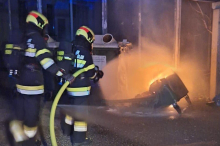 Treibstofflieferant schlug Alarm: Müllcontainer stand in Brand