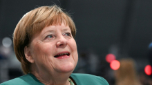 Angela Merkel erhält Europäischen Verdienstorden