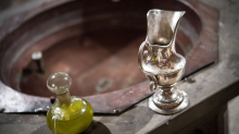Religion und Glaube: Immer weniger Taufen - so reagieren die Kirchen