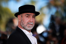 Eric Cantona na festivalu v Cannesu z enim dokumentarnim in enim igranim filmom