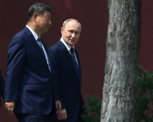Putin pred obiskom Kitajske vezi med Moskvo in Pekingom označil za 