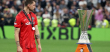 Europa League: SC Freiburg unterliegt Aston Villa 0:3 – Gerüchte um Abgang von Noah Atubolu