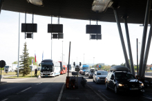Vlada podaljšuje nadzor na meji s Hrvaško in Madžarsko do 21. decembra