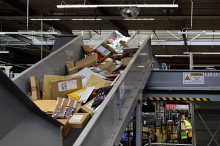 Wer dafür und wer dagegen ist: Weiterhin umstritten: Paketabgabe entzweit Handel und Gewerkschaften
