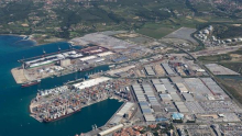 Luka Koper v prvem četrtletju: kljub raketam na Bližnjem vzhodu prihodki in dobiček rastejo