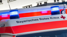Autounfall bei Bayreuth: Vorfahrt missachtet: Sechs Menschen bei Unfall verletzt