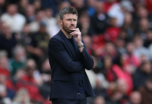 Michael Carrick bo še dve leti vodil rdeče vrage