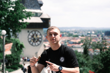 Der SK Sturm sichert sich eine Abwehr-Aktie aus Serbien