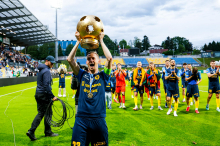 Ob 20. uri Primorje - Celje in Kalcer Radomlje - Mura