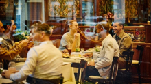 Consumi, male anche aprile che chiude a -2,8% a valore