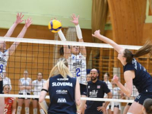 Odbojkarice na uvodni pripravljalni tekmi odpravile Slovakinje