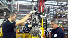 L’auto tedesca gioca in difesa