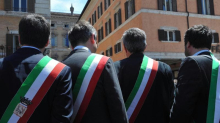 Addizionale Irpef, Italia in ordine sparso. E a Napoli si paga più del doppio che a Milano