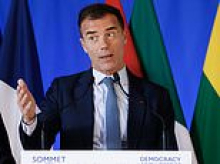 Brussels poised to pounce on Labour's Brexit surrender: EU chief warns using euro and bigger cash contributions would be price for UK rejoining