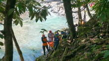 Unglück in Indonesien: Hängebrücke stürzt ein: Zwei Österreicher sterben auf Flores