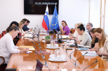 Na odboru kljub kritikam opozicije podprli novelo zakona o parlamentarni preiskavi
