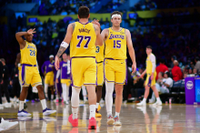 Lakersi za analizo in pomoč Dončićevi ekipi najeli 