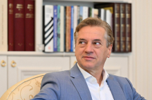 KPK izdal nov osnutek ugotovitev v zadevi Karigador, tudi ta naj bi bil za Goloba obremenjujoč