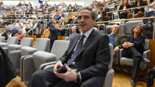 Lovaglio evoca il nuovo risiko bancario: “Tutte le strade ormai portano a Siena”