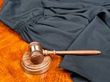 Federal judge had sex with a high-ranking cop in her chambers as clerks heard 'moaning'... but their names are being kept secret