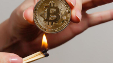 Nekdo je sežgal 107 bitcoinov