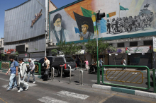 ZDA in Iran z nasprotnimi trditvami glede osnutka sporazuma o končanju vojne