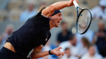 French Open im Tennis: 19 Asse: Aufschlagstarker Zverev souverän in Runde drei