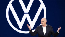 Nekdanji šef VW: Več evropskih avtomobilskih znamk bo izginilo
