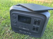 Test Bluetti Elite 300 – dobavi ti tri kilovate na brezpotju
