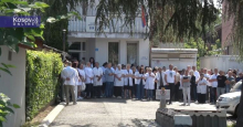 SRBI NE ODSTUPAJU: Sedmi dan protesta na KiM zbog hapšenja direktora obrazovnih i zdravstvenih institucija