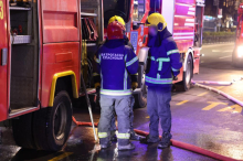 POŽAR NA NOVOM BEOGRADU: Vatra buknula ispred Crkve Svetog Dimitrija