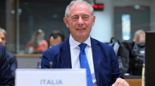 La vertenza Electrolux si sposta a Bruxelles. Urso: aiuti come per l’auto